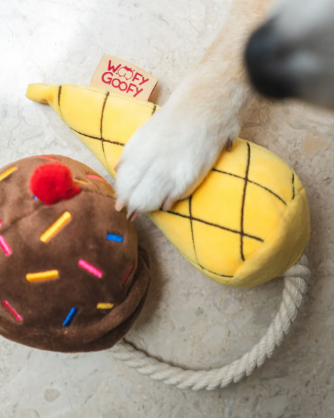 Choco Pupcream Tug Plush
