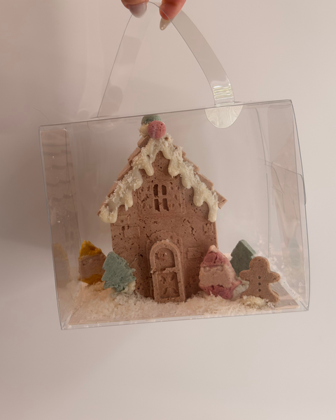 DIY GINGERBARK HOUSE